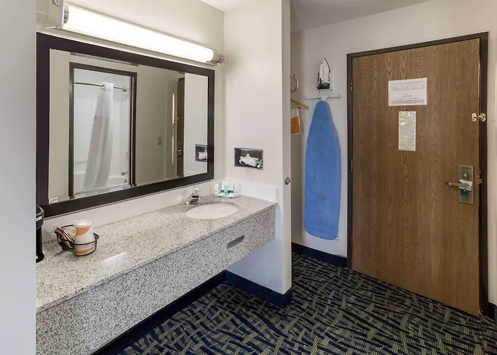 Quality Hotel 3*